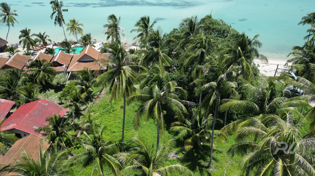 The first coastline plot of land is ideal for building a resort (RW-0516) — photo 1