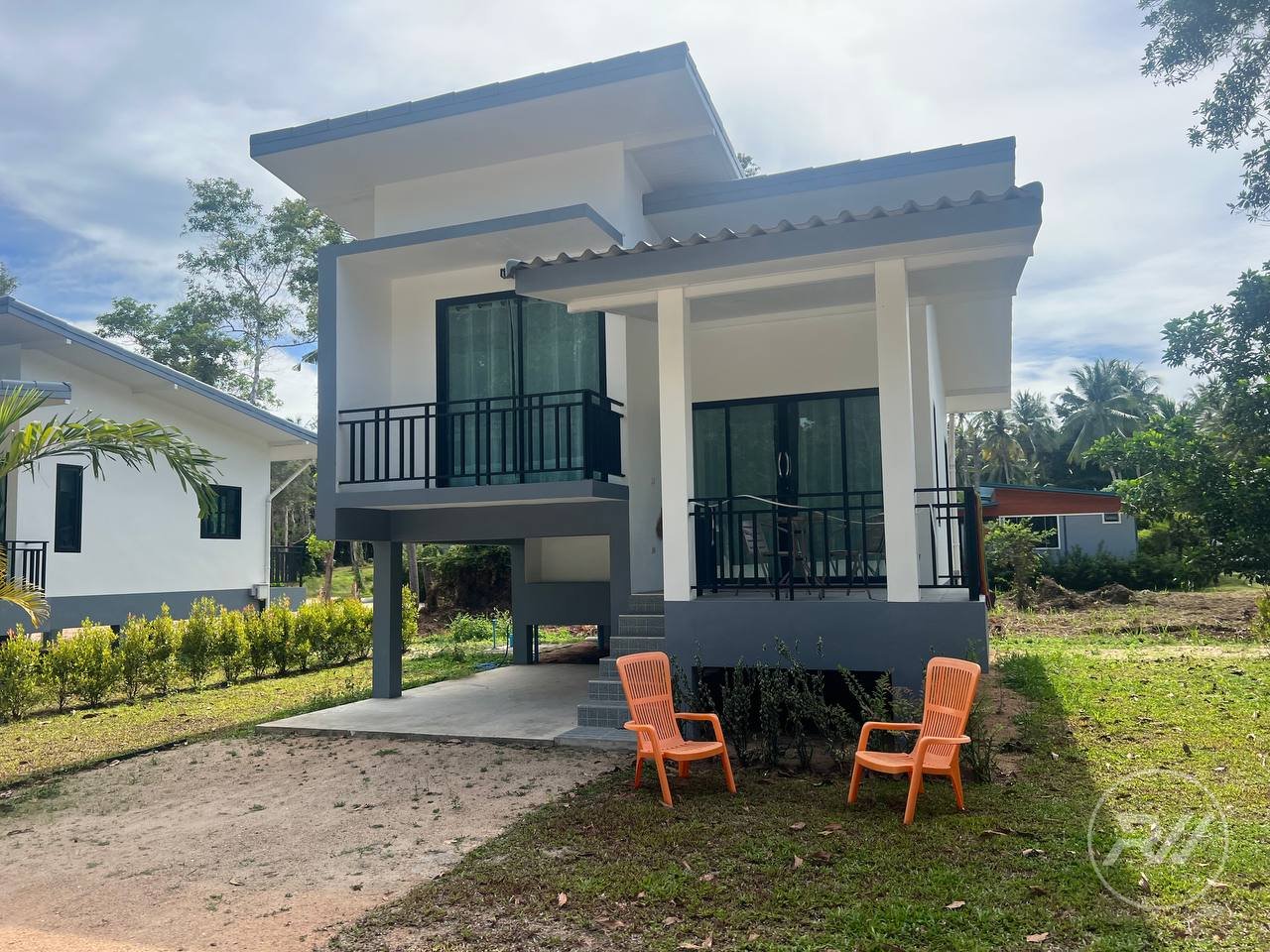 Investment Deal: 3 One-Bedroom Homes with 700 m² of Extra Land (RW-0620) — photo 3