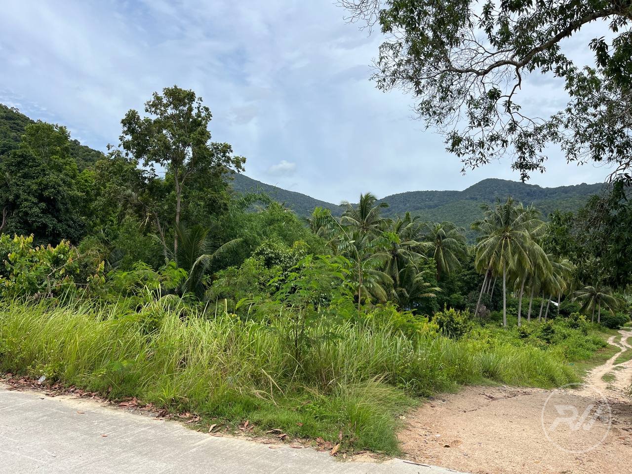 Land plot in Madeau Wan (RW-L0031) — photo 1
